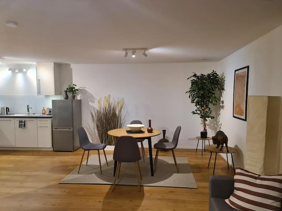 Bolberg Rueckzugsort, Yoga-zimmer, Buero, Hobbykueche Apartment Tübingen